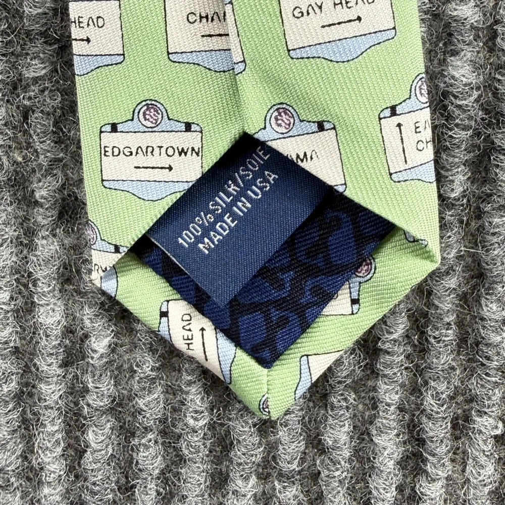Vineyard Vines Tie Mens OS Green New Marthas Vineyard Road Signs Silk Wasabi